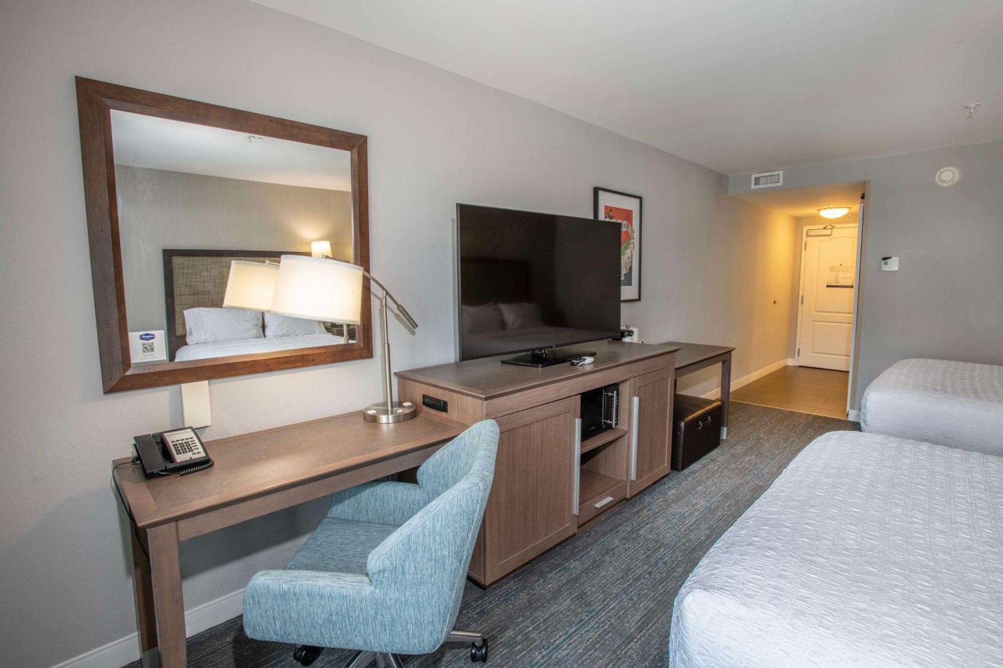 Hampton Inn & Suites - Cincinnati/Kenwood, Oh Silverton Eksteriør billede